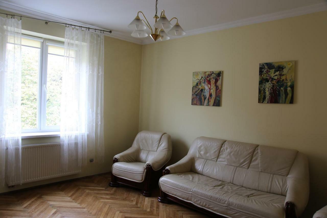 Galllery Lviv Eksteriør billede